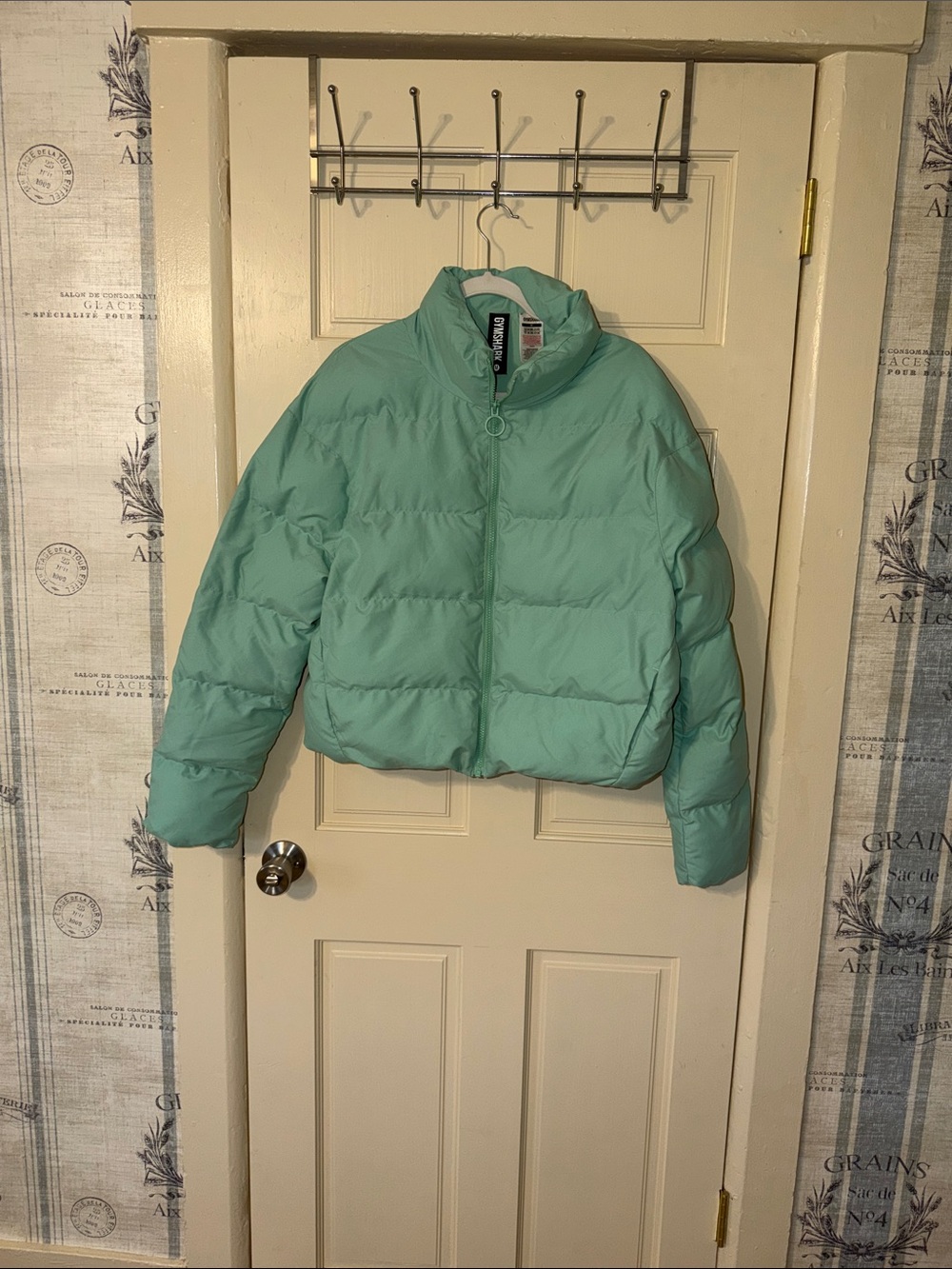 Gymshark Mint Green Cropped Puffer Jacket